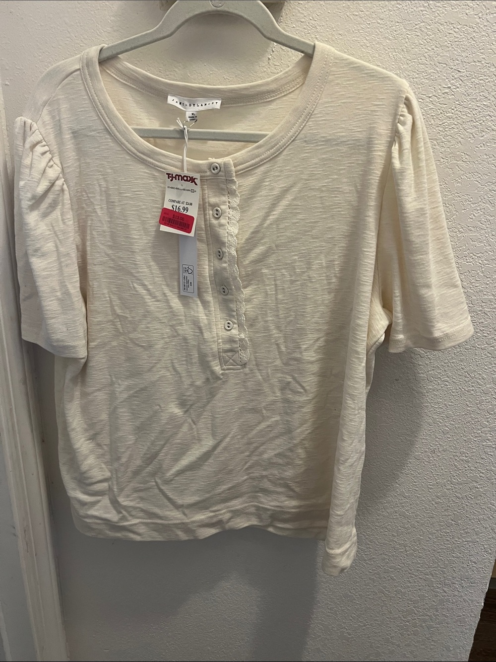 Jane and Delaney Cream Short-Sleeve Henley Top with Button Placket